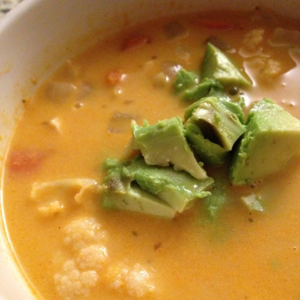 paleo buffalo chicken soup